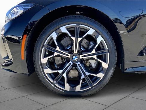 Used 2026 BMW 330i Sedan w/ Premium Package RWD image 11