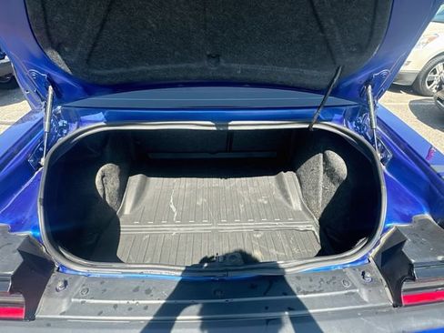 Used 2022 Dodge Challenger R/T Scat Pack w/ Scat Pack Stripe RWD image 27