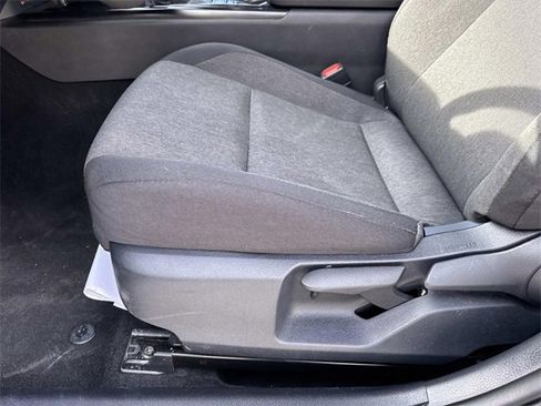 Used 2025 Toyota Camry LE image 17