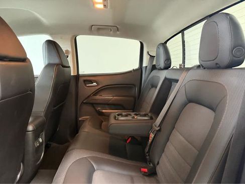 Used 2022 GMC Canyon AT4 AWD/4WD image 16