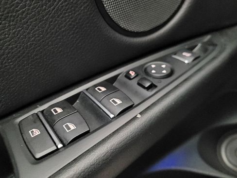 Used 2018 BMW X5 xDrive40e image 27