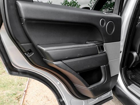 Used 2018 Land Rover Range Rover Sport HSE image 46