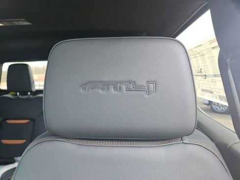 New 2026 GMC Sierra 1500 AT4 w/ AT4 Premium Package image 15