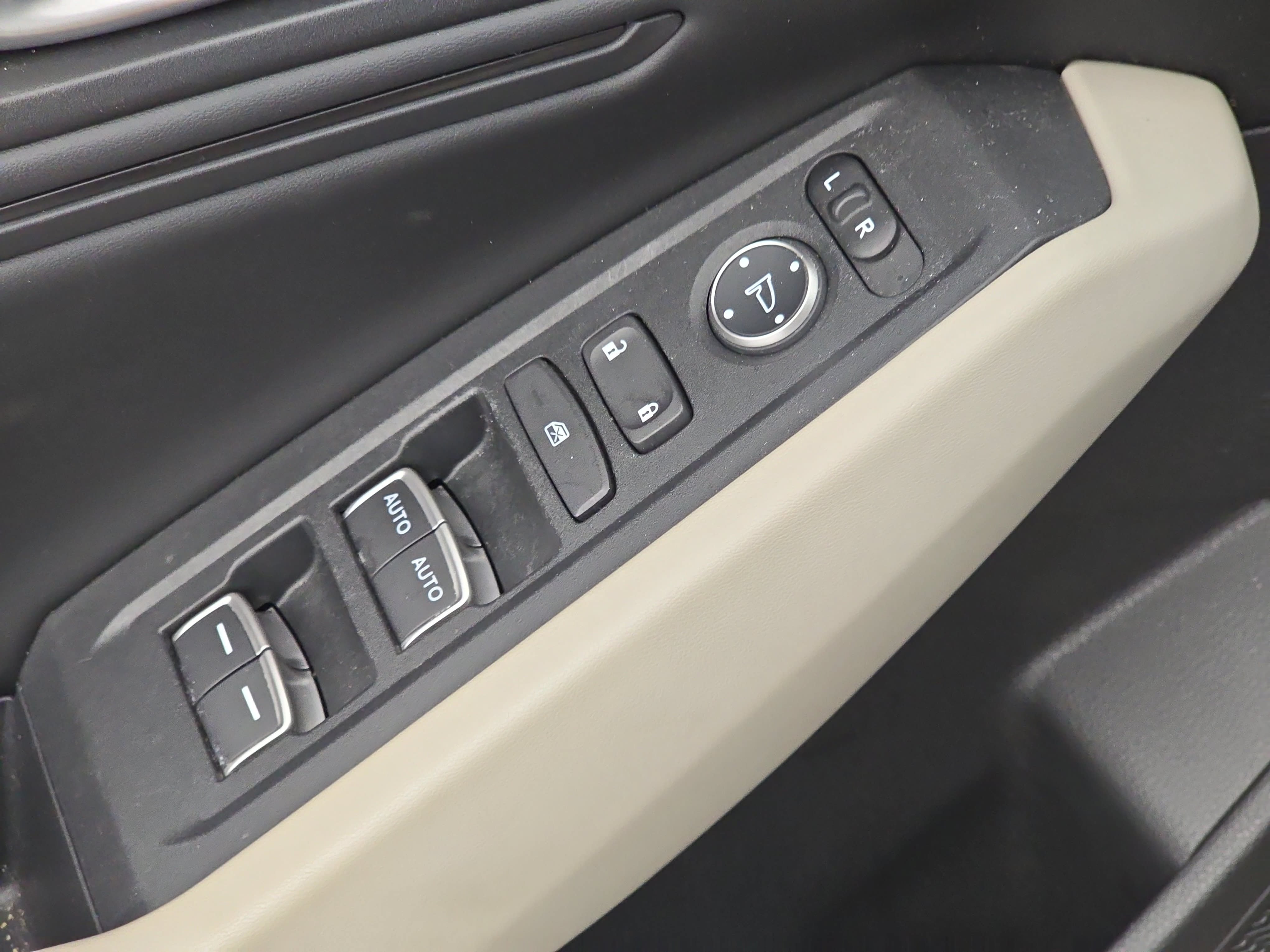 Used 2024 Honda Accord EX image 26