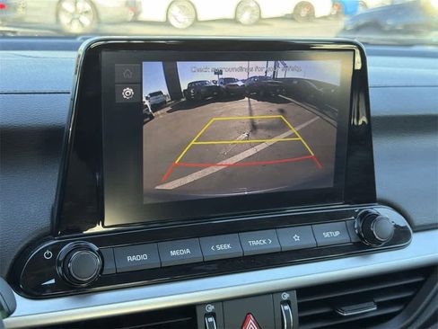 Used 2024 Kia Forte LXS image 18