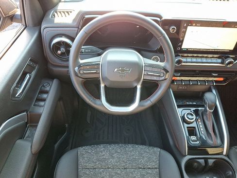 Certified 2023 Chevrolet Colorado Z71 w/ Z71 Convenience Package 2 image 11