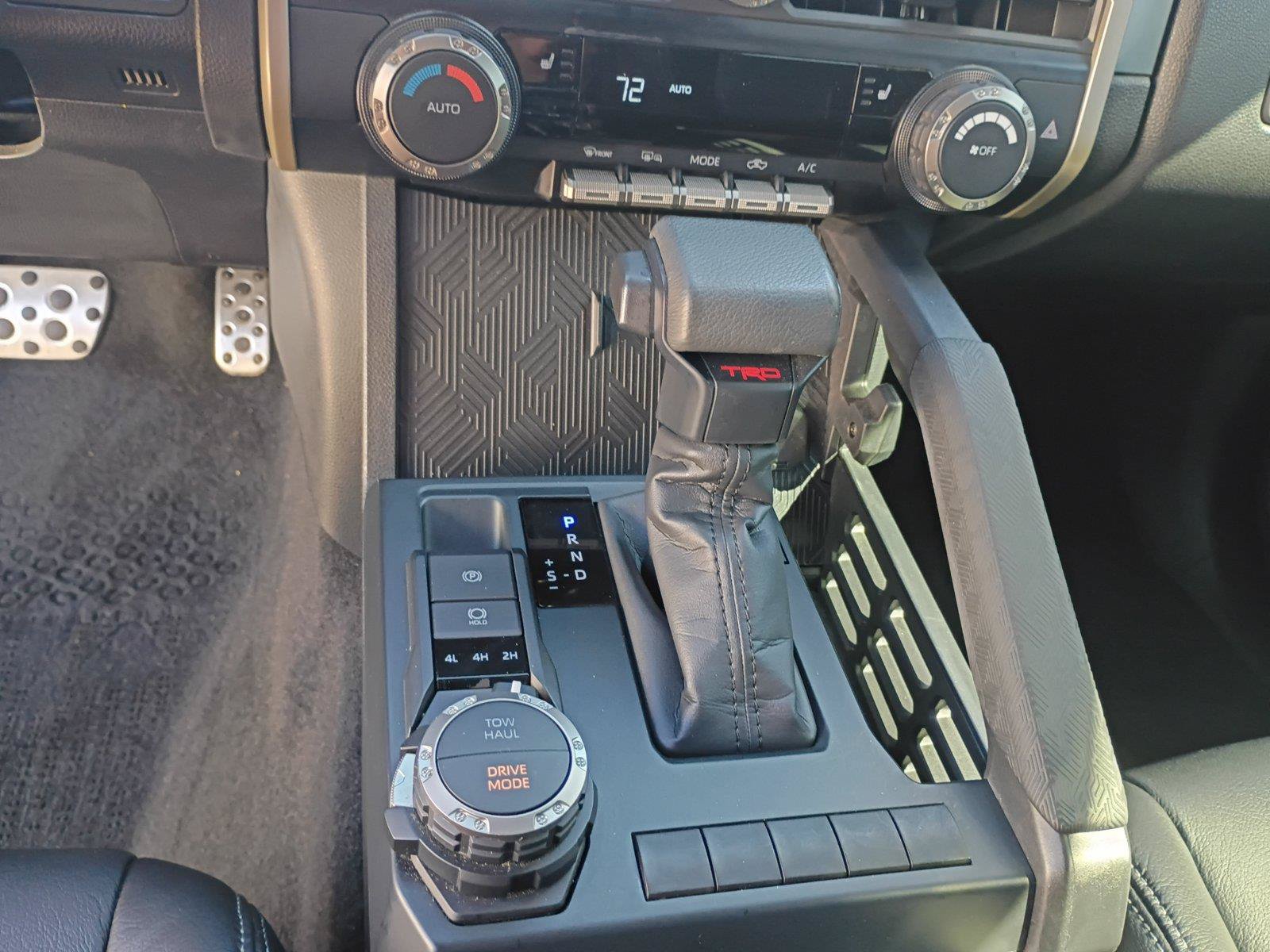 Used 2025 Toyota Tacoma TRD Sport AWD/4WD image 13