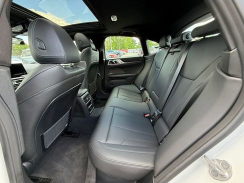 Used 2023 BMW i4 eDrive35 RWD image 24