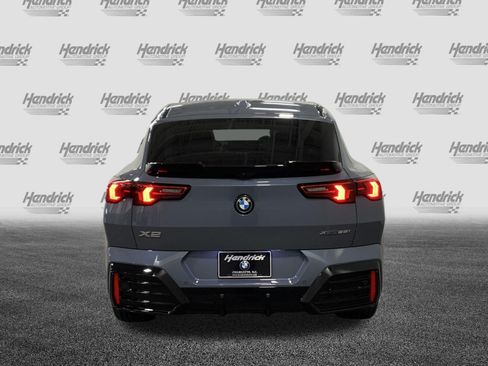 Used 2026 BMW X2 xDrive28i AWD/4WD image 7
