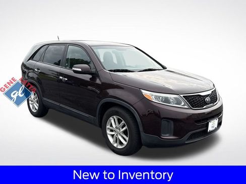 Used 2014 Kia Sorento LX FWD image 1