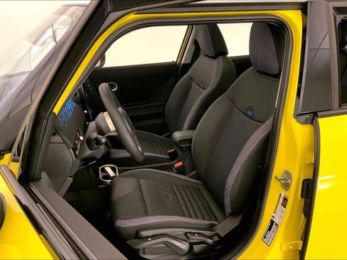 Certified 2025 MINI Cooper S image 13