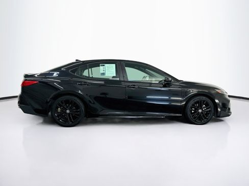 Used 2025 Toyota Camry SE FWD image 10