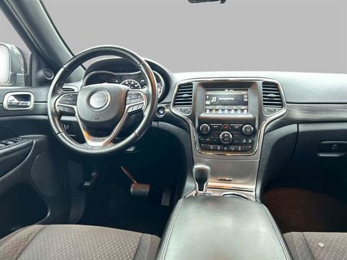 Certified 2021 Jeep Grand Cherokee Laredo image 14