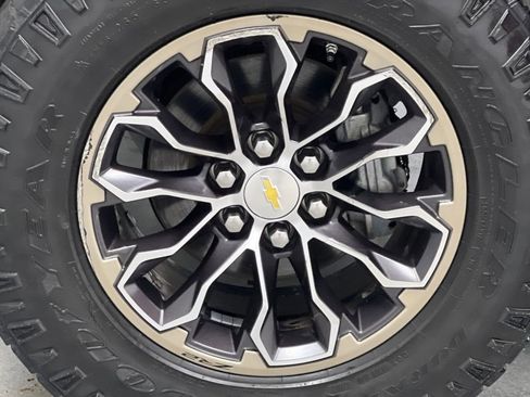 Used 2020 Chevrolet Colorado ZR2 image 60