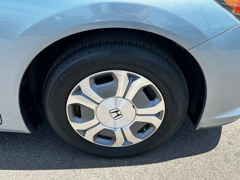 Used 2012 Honda Civic Hybrid Sedan image 13