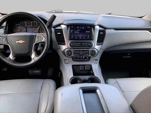 Used 2015 Chevrolet Tahoe LT RWD image 16