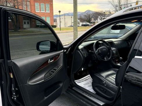 Used 2016 INFINITI QX50 AWD 4dr w/ Premium Package image 11