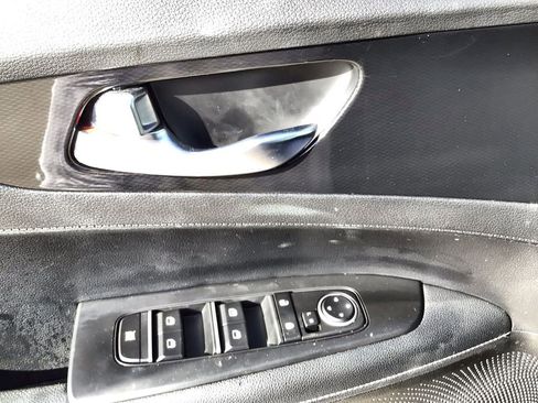 Used 2024 Kia Forte GT-Line image 24