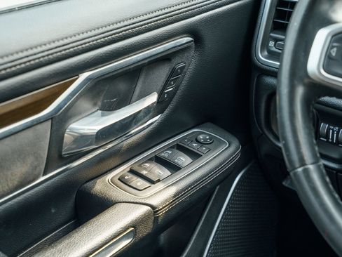 Used 2022 RAM 1500 Laramie AWD/4WD image 31