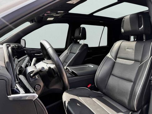 Used 2022 Cadillac Escalade Sport image 17