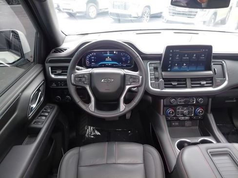 Used 2022 Chevrolet Tahoe RST w/ Luxury Package RWD image 20