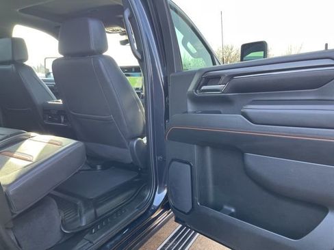 Used 2024 GMC Sierra 2500 AT4 w/ AT4 Premium Plus Package image 16