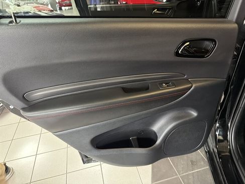 Used 2024 Dodge Durango GT image 24
