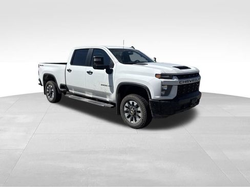 Used 2023 Chevrolet Silverado 2500 Custom w/ Custom Convenience Package AWD/4WD image 9
