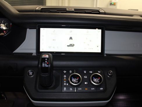 Used 2022 Land Rover Defender 110 XS Edition image 26