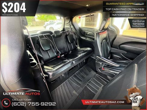 Used 2019 Chrysler Pacifica Touring-L w/ Advanced Safetytec Group FWD image 17