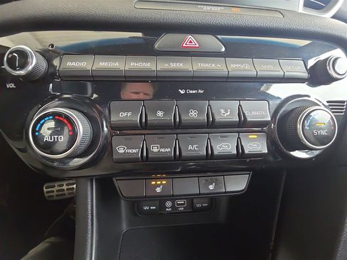 Used 2019 Kia Sportage EX w/ EX Sport Appearance Package image 17