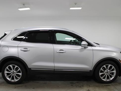 Used 2019 Lincoln MKC Select w/ Select Plus Package image 11