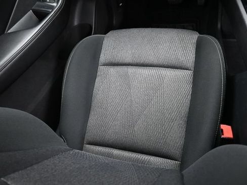 Used 2024 Nissan Rogue SV AWD/4WD image 13