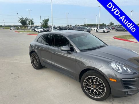 Used 2018 Porsche Macan AWD/4WD image 6