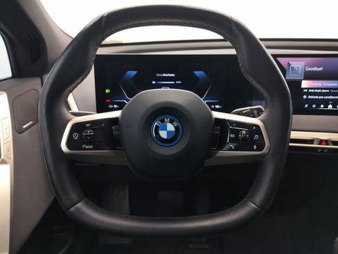 Certified 2024 BMW iX xDrive50 w/ Premium Package AWD/4WD image 12