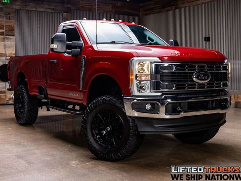 Used 2023 Ford F350 XLT w/ 360-Degree Camera Package AWD/4WD image 1