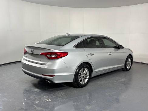 Used 2016 Hyundai Sonata SE image 6