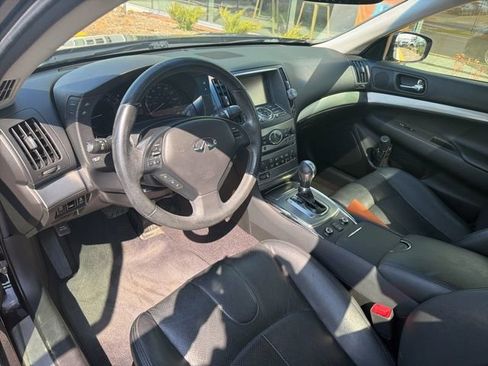 Used 2013 INFINITI G37 x w/ Premium Pkg image 7