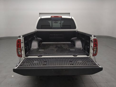 Used 2019 Nissan Frontier SV AWD/4WD image 29