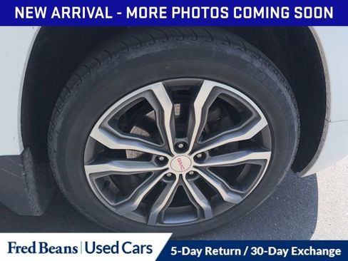 Used 2019 GMC Terrain Denali w/ Advanced Safety Package AWD/4WD image 11