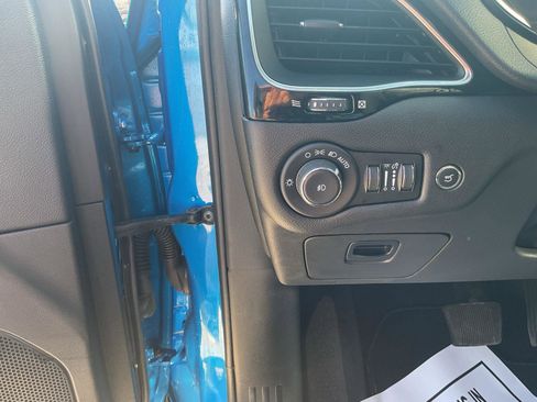 Used 2023 Jeep Cherokee Altitude Lux image 12