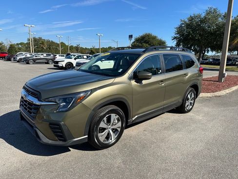 Used 2025 Subaru Ascent Premium image 17