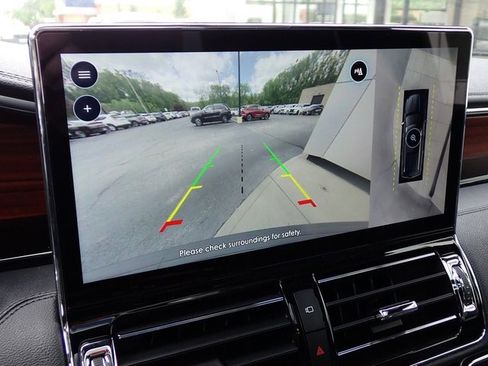 New 2024 Lincoln Navigator L Reserve image 25