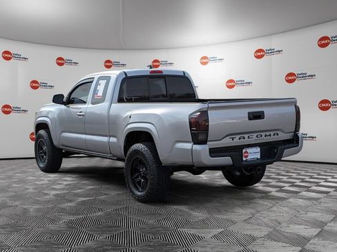 Used 2021 Toyota Tacoma SR w/ SR Convenience Package image 7