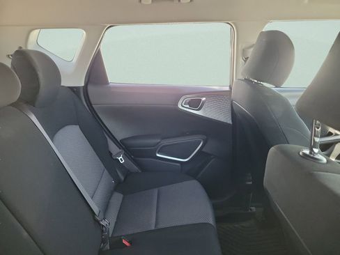 Used 2021 Kia Soul X-Line image 6