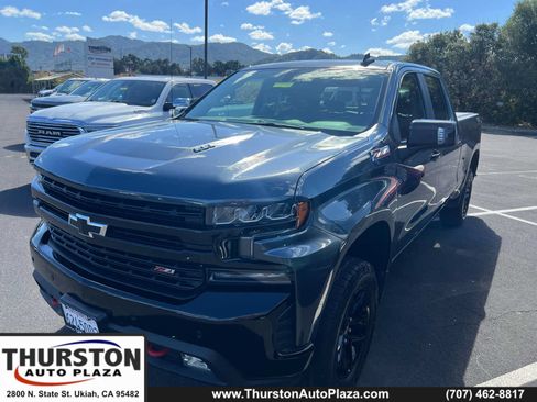 Used 2021 Chevrolet Silverado 1500 LT Trail Boss w/ Convenience Package II AWD/4WD image 1