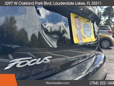 Used 2018 Ford Focus ST image 13