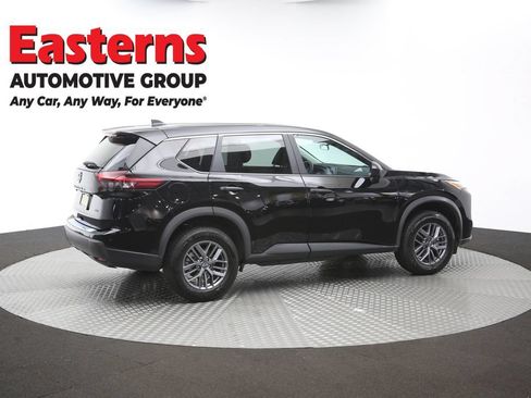 Used 2024 Nissan Rogue S AWD/4WD image 43