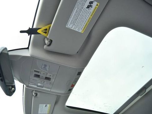 New 2026 Volkswagen Jetta SE image 22