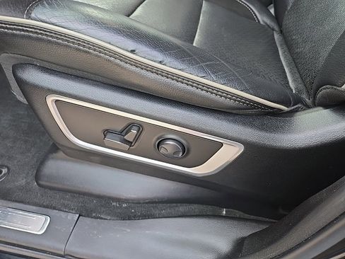 Used 2022 RAM 1500 Laramie image 42